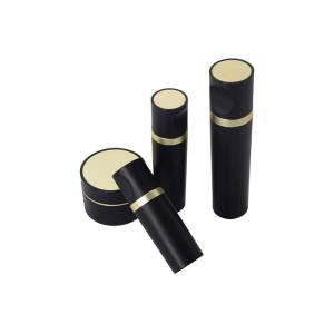 Family Iso9001 Hot Stamping Cosmetic Packaging Set PP