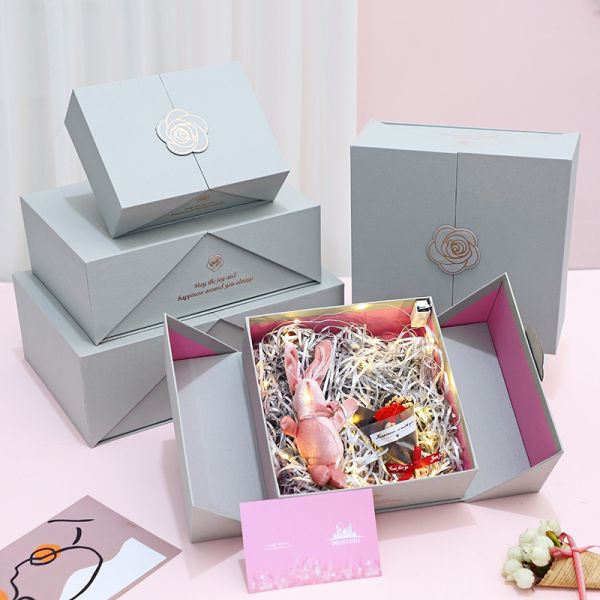 Valentine's Day jewelry boxes with Korean style design featuring long strip bows