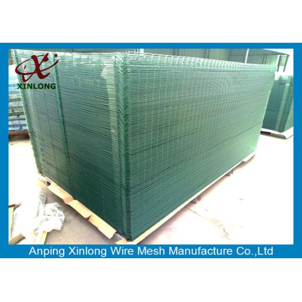 Durable Pvc Coated Welded Wire Mesh Fence For Public Grounds 50*200mm