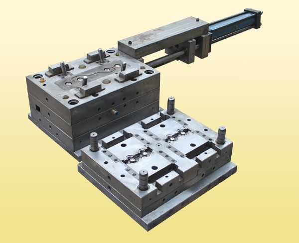 Buy Steel material automatic plastic injection moulding tools multi cavity mold at wholesale prices