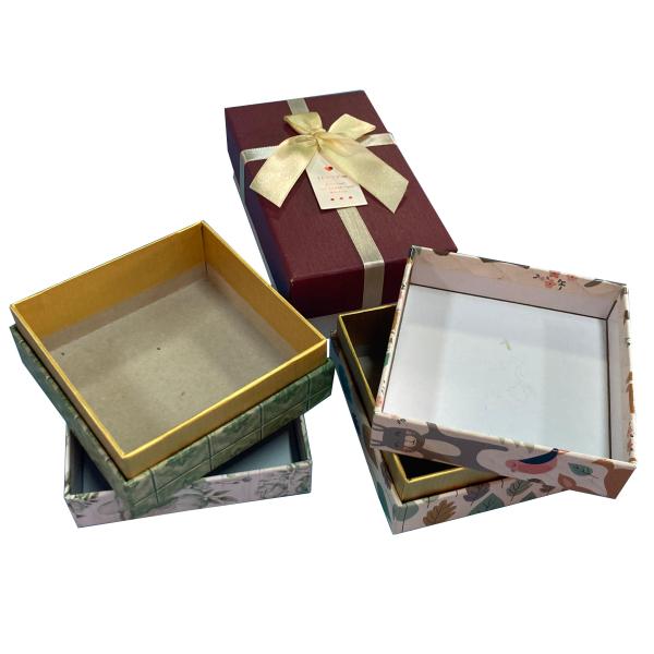 Wholesale Customized Cheap Personalized Logo Small Ring/Jewelry/Necklace Packing Box Gift Packaging Paper Box