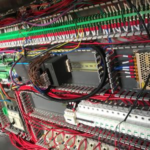 Full Servo Motor Preform 6 Cavity Pet Plastic Water Bottle Blow Mould Make