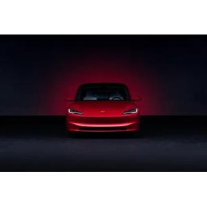 Model 3 2023 long-range all-wheel drive version