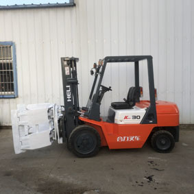 HELI K30 3T Used Diesel Forklift 3m Lifting Height With Clamp 2 Stages Masts