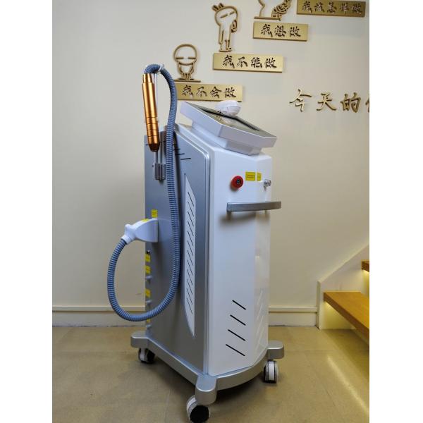 Skin Cooled Hair Removal Laser Machine Power Efficiency Customizable Interface