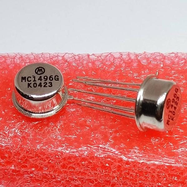 Buy MC100LVEL32DG at wholesale prices