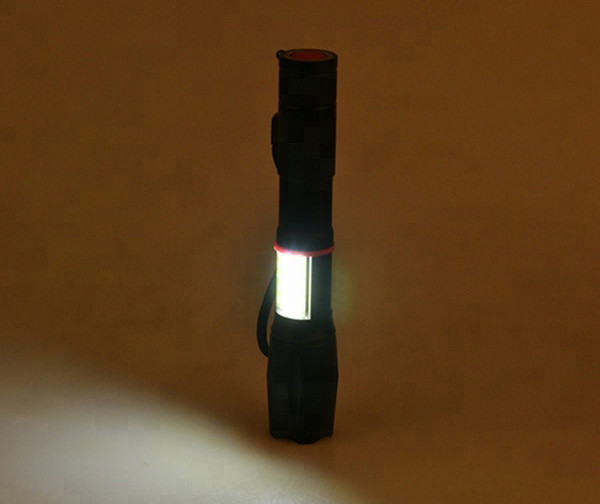 Middle Multifunction Cob LED Flashlight 155 * 30mm With Magnetic Base