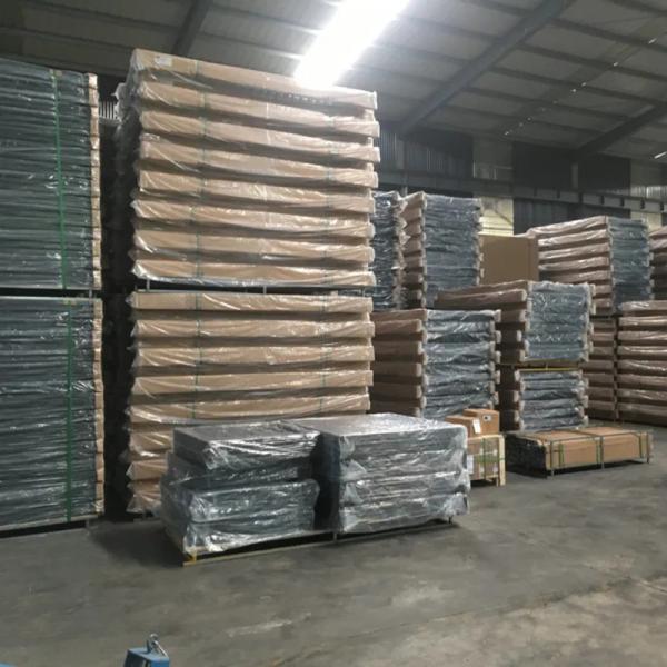 14 Gauge Galvanized Steel Cattle Panel Fence Package Plastic Film