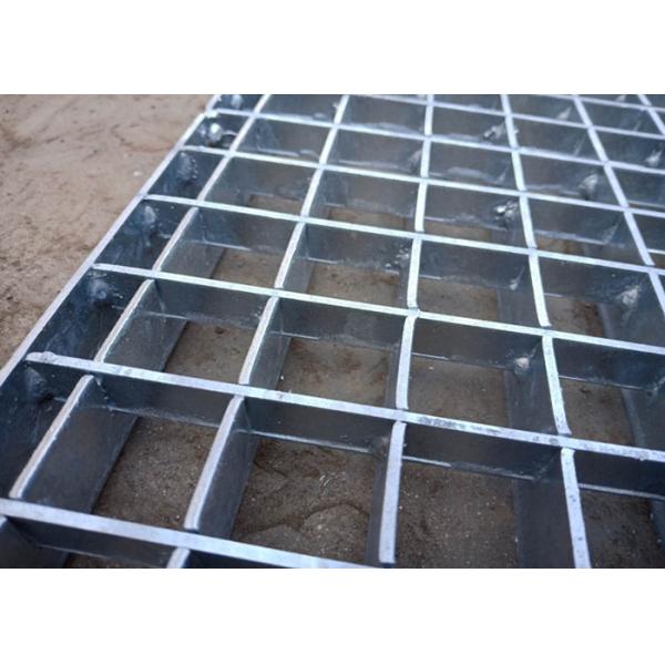 Buy Painted Pressure Locked Grating Carbon Steel Long Working Lifespan at wholesale prices