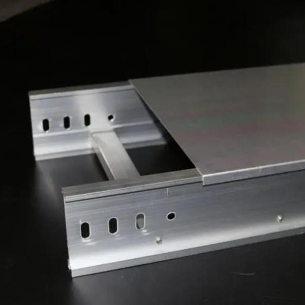 Buy Metal Cable Trunking Raceway Customized Width 200kg/m Load Capacity at wholesale prices