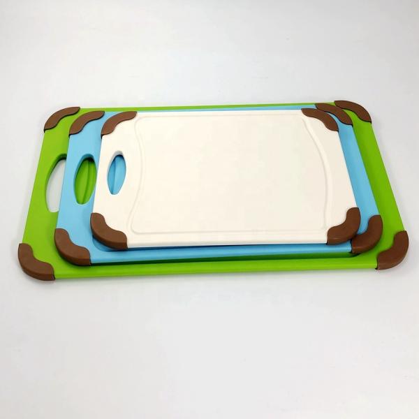 Chopping Latest 2021 Kitchen Accessories Plastic Cutting Board Set for Souvenir Stores