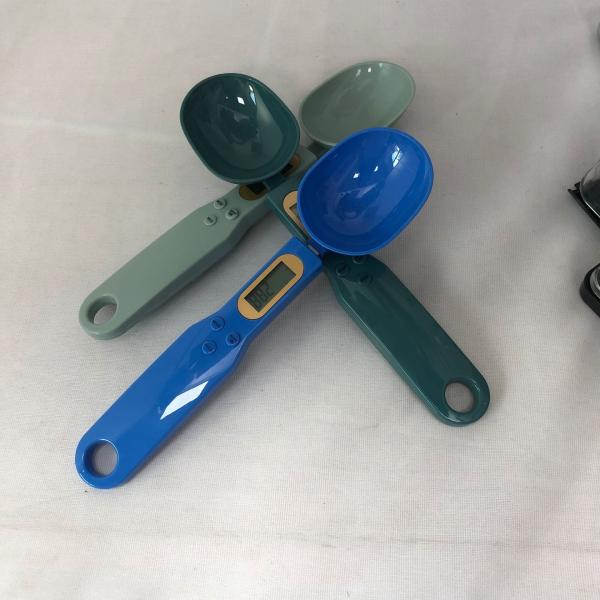 Digital Spoon Scale Household LCD Display Weighting Scale Electronic Measuring Food Scale Kitchen Innovative 500/0.1g