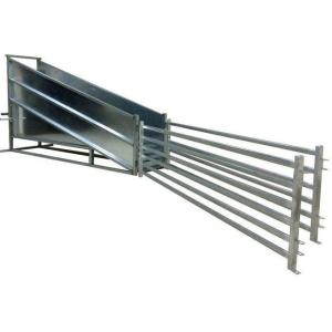 Portable sheep cattle loading ramp livestock ramp
