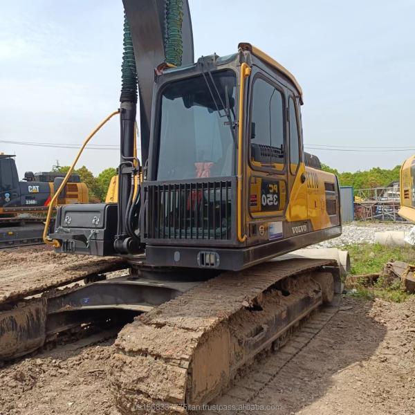 Excellent condition 21 ton VOLVO EC210 Excavator with 1.2M³ bucket capacity and 119 kw