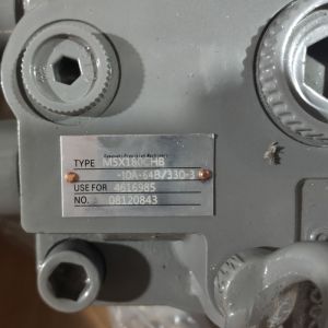 Original Excavator Spare Parts 4616985 Oil Motor