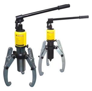 Jeteco Tools brand YL-5 hydraulic gear puller with 5 ton, plastic carrying case