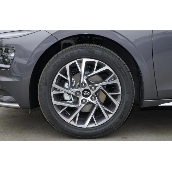 Hyundai Mingtu 2021 Sedan 1.5L/1.8L FWD Normal Steering Wheel Medium-Sized Used Car