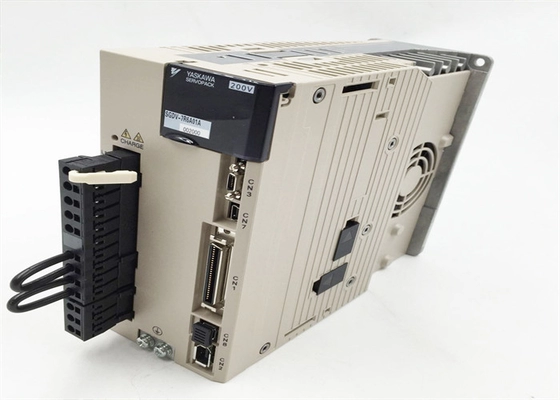 Yaskawa SGDV-7R6A01A AC Servo Motor Sigma 5 200 V Voltage 850 W Power Rating
