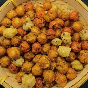 Grain Snacks Crispy Black Pepper Fried Rice Crackers with Oriental Daily Grain