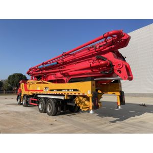 Sany 62M Concrete Pump Truck with 170 m³/h Output and 13.5 MPa Pressure on Volvo