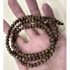 Authentic Wealth Agarwood Bracelet For Spiritual Connection And Balance