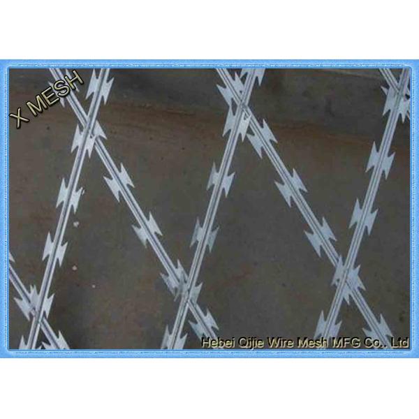 BTO22 Type High Tensile Barbed Wire , Welded Barbed Concertina Wire 75*150mm