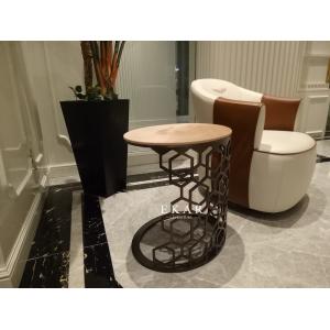 Drawing Room Metal Base Round Corner Table