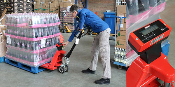 PU Wheels 3000kg Digital Pallet Jack Truck Weight Scale In Industrial Warehouse