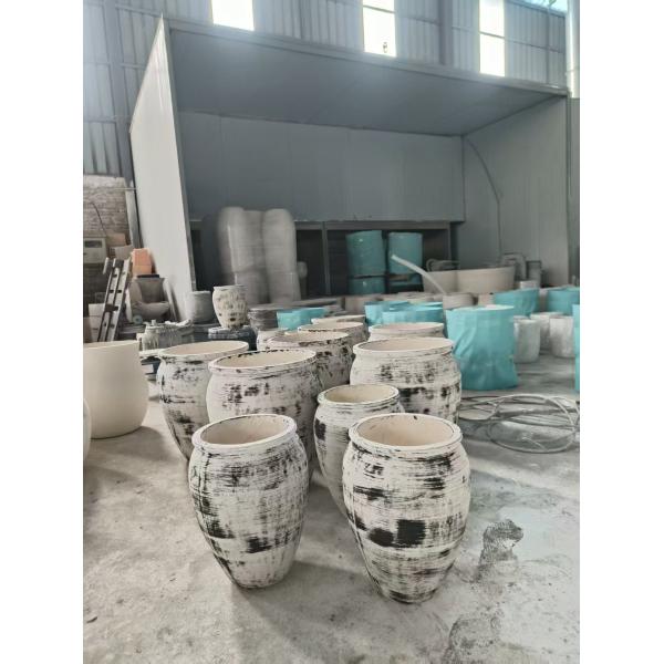 Irregular Black Brush White Round Fiber Clay Planter Lobby Redesign