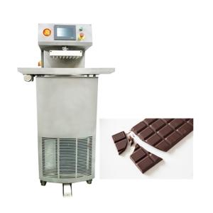 Bakers Use 25L Chocolate Making Machine For Small Business