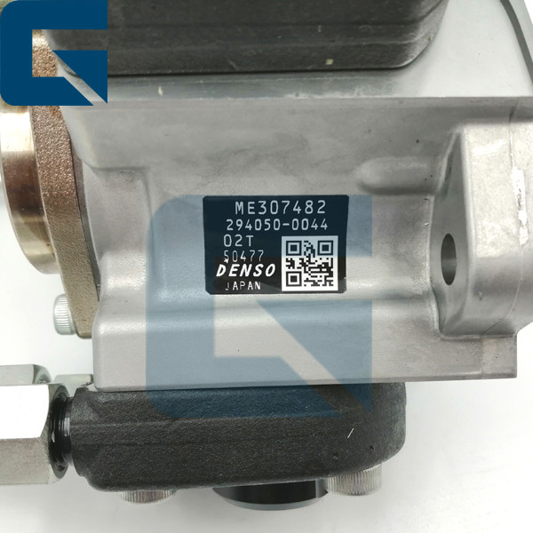 Buy 294050-0044 2940500044 ME307482 Excavator Fuel Injection Pump at wholesale prices