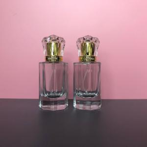 Cosmetic 50ml Perfume Spray Bottle Delicate Crown Cap Recyclable Filling