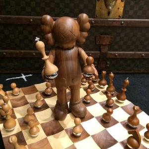 SGS Approved Hand Carved Wood Sculptures Bear Toy Ornament