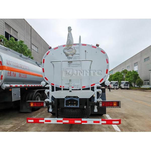 New SHACMAN Water Transport Truck 6*4 Type 20CBM Road Cleaning Sprinkler Truck Sale