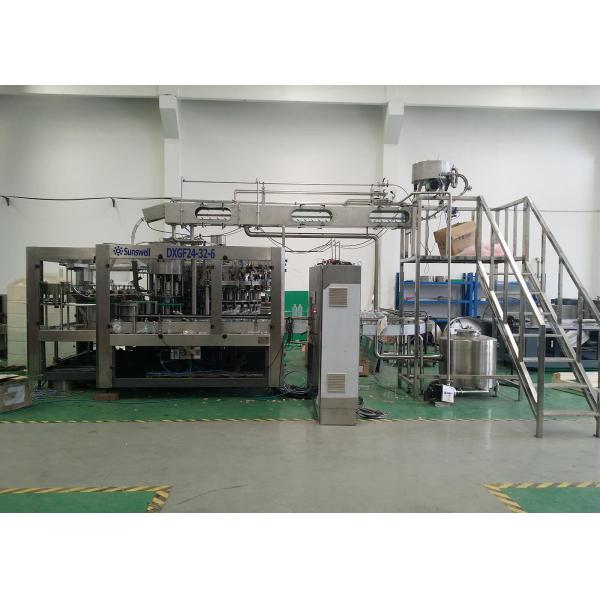 Full Automatic Carbonated Beverage Filling Machine For Plastic Bottling