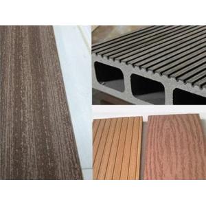 Twin Screw WPC Pelletizing Extrusion Line Decking Board 350KG / H