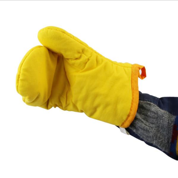 Buy Custom Printed Kitchen Oven Mitts Different Size Eco Friendly  With A Loop at wholesale prices