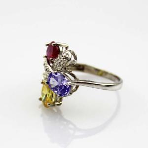 Fashion Jewelry 925 Silver Ring with Cubic Zircon Three Stones Ring(R0098)