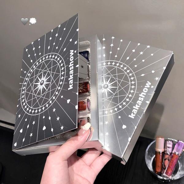 Buy Lipsticks Custom Cosmetic Boxes Foil Stamped And UV Printed Mascara Packaging Box at wholesale prices