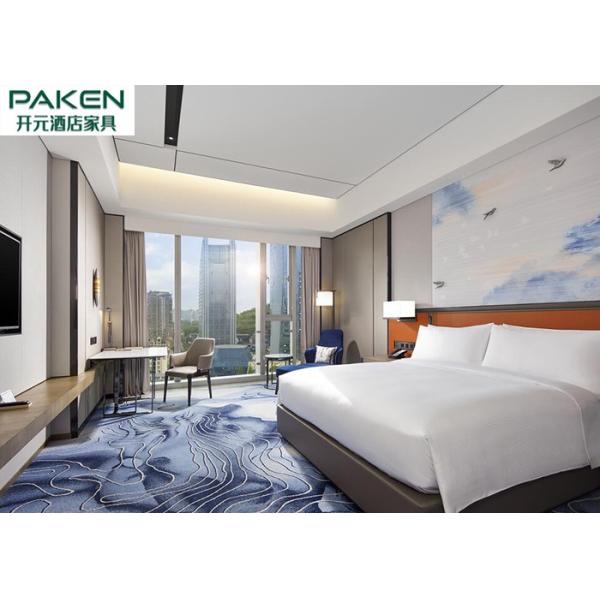 Hilton Hotel Group Design Simpler Layout Natural / Engineered Oak Wood Veneer