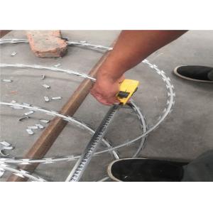 BTO-30 BTO-28 Barbed Flat Wrap Razor Wire With Clips