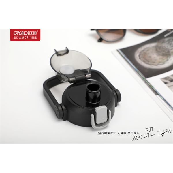 Modern Customized Unisex Plastic Sports Bottle 500ml Capacity