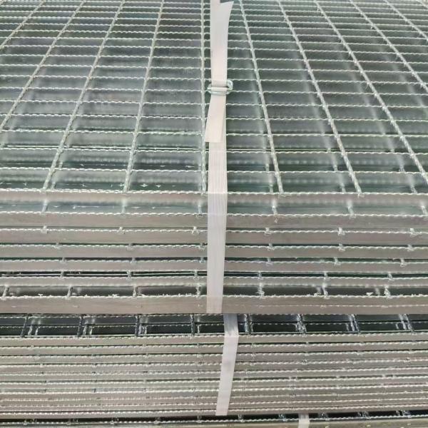 Industrial Steel Grating with Different Spacing for Various Applications