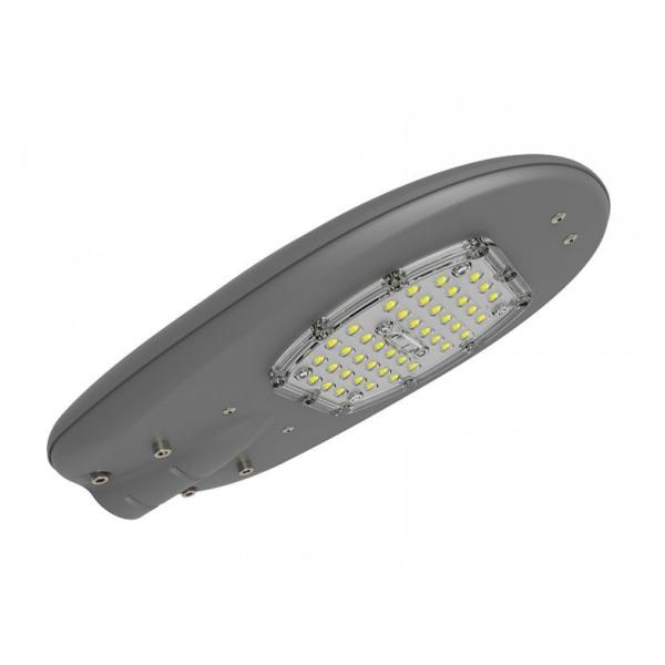 50 Watt IP65 Aluminum Housing Waterproof Led Street Lights Installed On Pole And