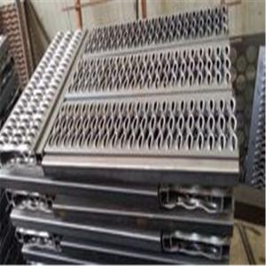 Diamond Plank Safety Walk Grating Anti-Skid Stair Treads for platform and walk