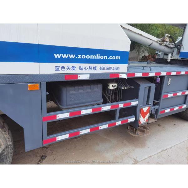 ZOOMLION 25 ton Crane with Excellent Performance and High Loading Capacity
