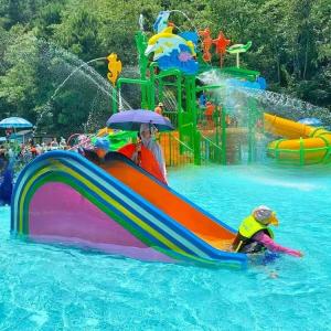 Kids Play Parks With Splash Pads Water Slide For Aqua Park