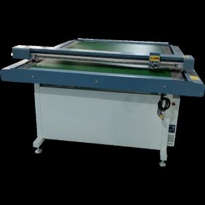 Paper Pattern Cutting Machine with 2 Years Core Components Warranty Vacuum