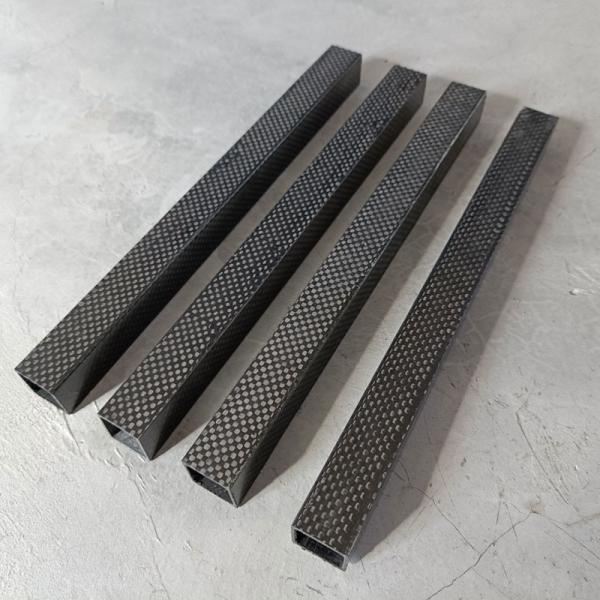 Buy Flexibility 2x2 Carbon Fiber Square Tube Twill Fabric Easy Machinability at wholesale prices
