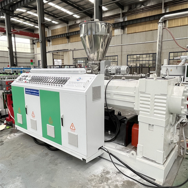 Conical Twin Screw Extruder PVC Plastic Extruder Machinery 100kg/H-350kg/H